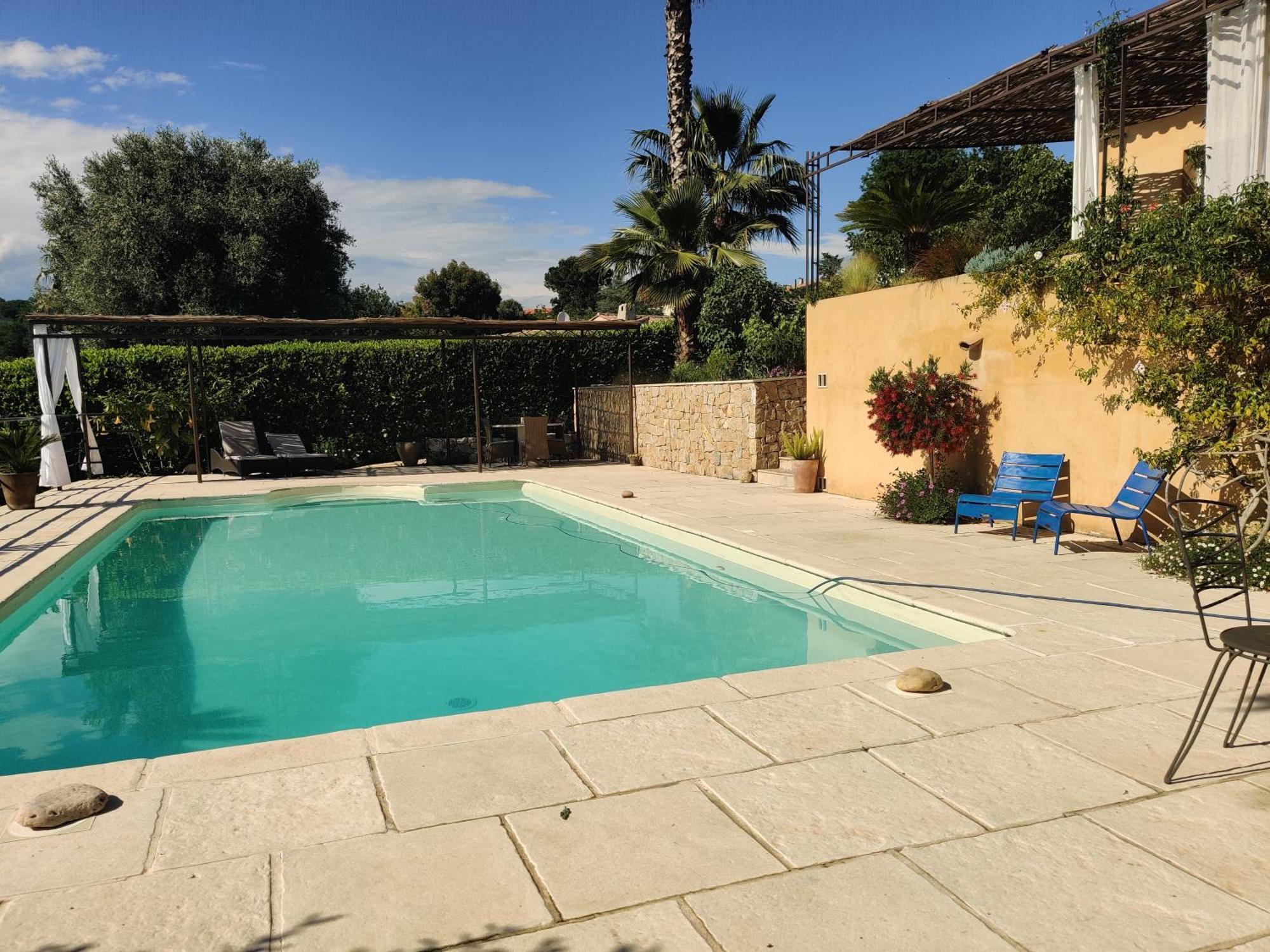 Les Collines De St Paul Bed & Breakfast Saint-Paul-de-Vence Exterior photo